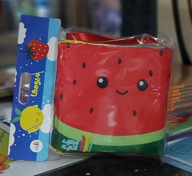 کتاب پارچه ای کوچک میوه ها /ماه کوچولو