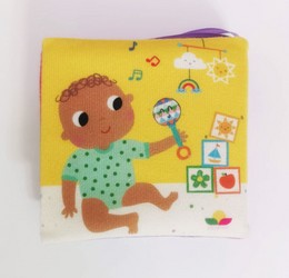 کتاب پارچه ای _ نی نی بازی/ماه کوچولو